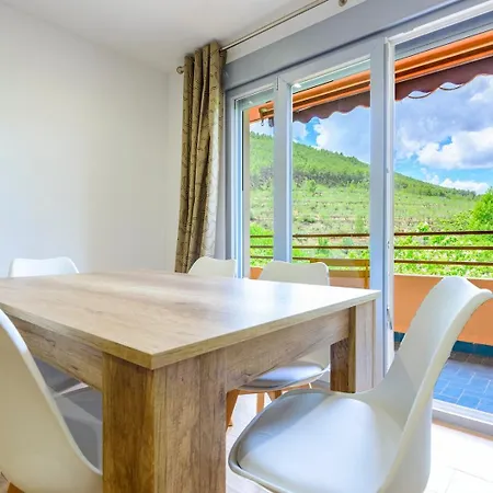 Un Endroit Accueillant Avec Vue A Jerica Apartamento Exterior foto
