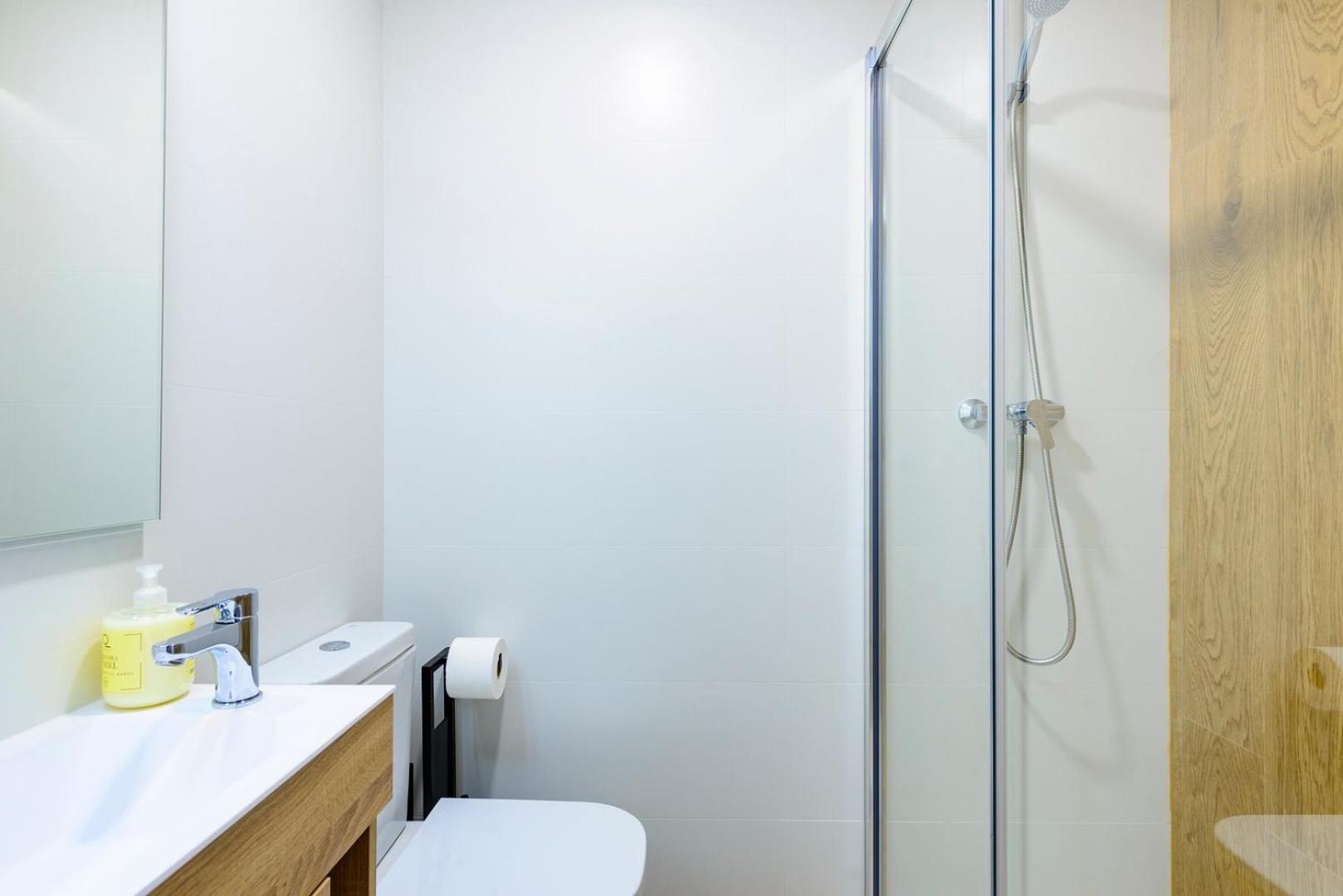 Un Endroit Accueillant Avec Vue A Apartment